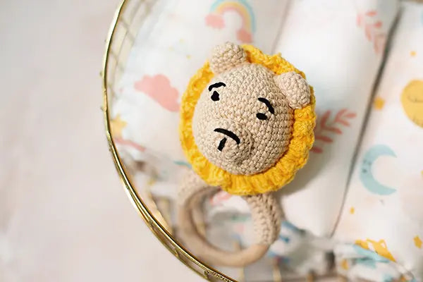 Lion Face Soft Amigurumi Rattle With Circular Wooden Handle