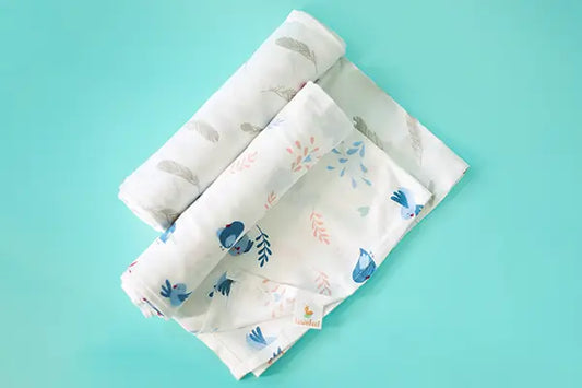 Cuddle up in Bamboo Chirpy Bird Print And Feather Print Bamboo Swaddle