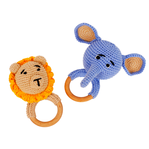 Lion Face Soft Amigurumi Rattle With Circular Wooden Handle