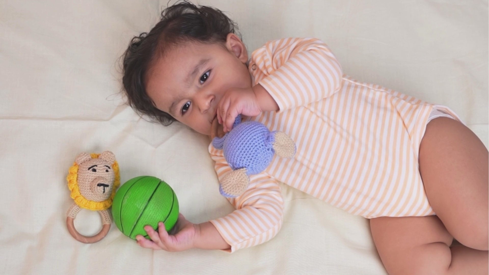 Combination of 2 - Onesies Blue stripes and Blue solids